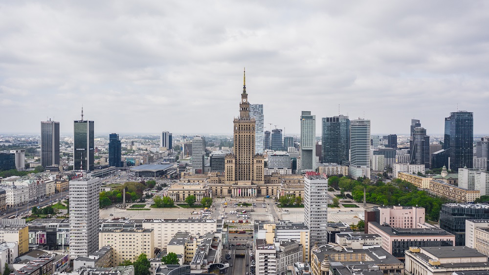 Wynajem biur w Centrum Warszawy: przegląd obiektów, korzyści i plany na najbliższe lata